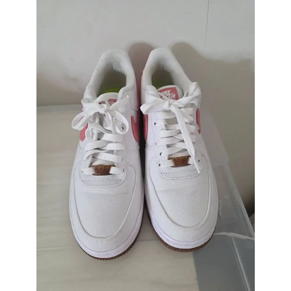 Womens Nike Air Force 1 '07 SE 